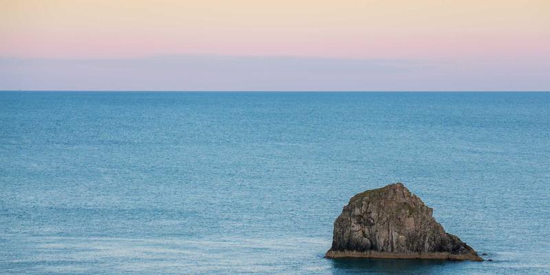 服装定制全攻略：从Y-福服到团体工作服供应的专业指南